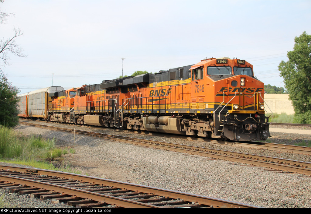 BNSF 7846 East